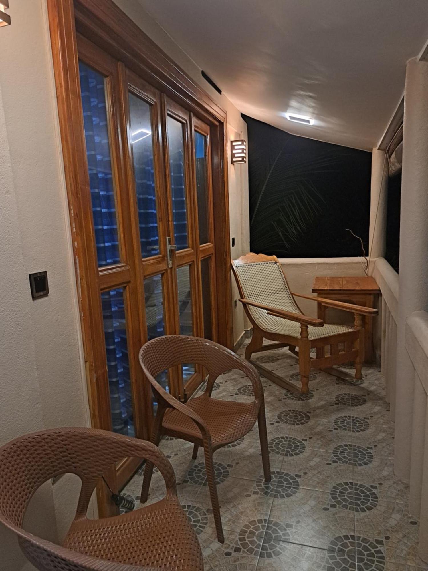 The Surf Access Guest House Baía de Arugam Exterior foto
